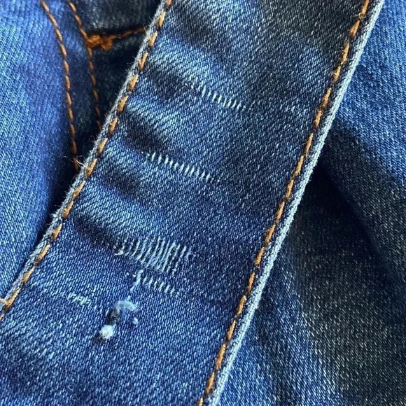 Almost  Famous Jeans - Picture 6 of 7